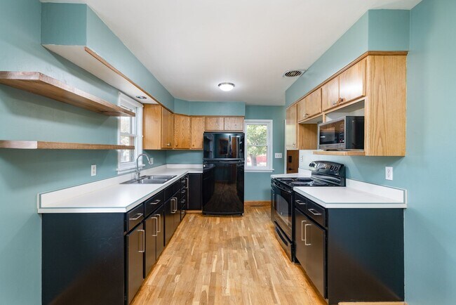 Foto del edificio - Cute midtown home for rent