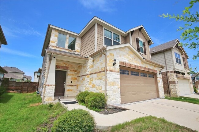 Building Photo - 14012 Hedera Dr
