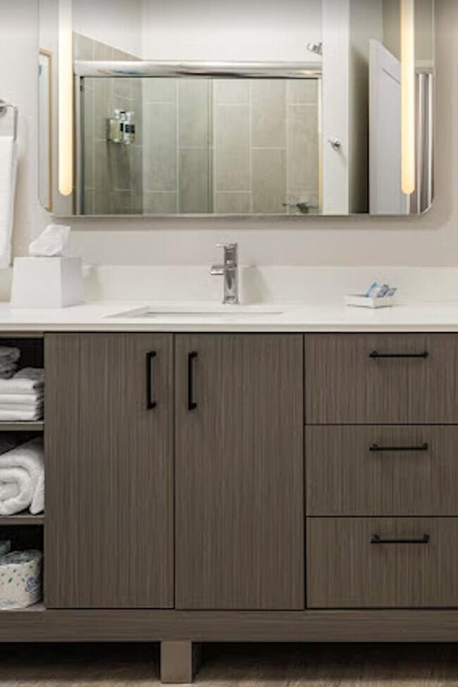 Foto del edificio - 88 N Olson Ave