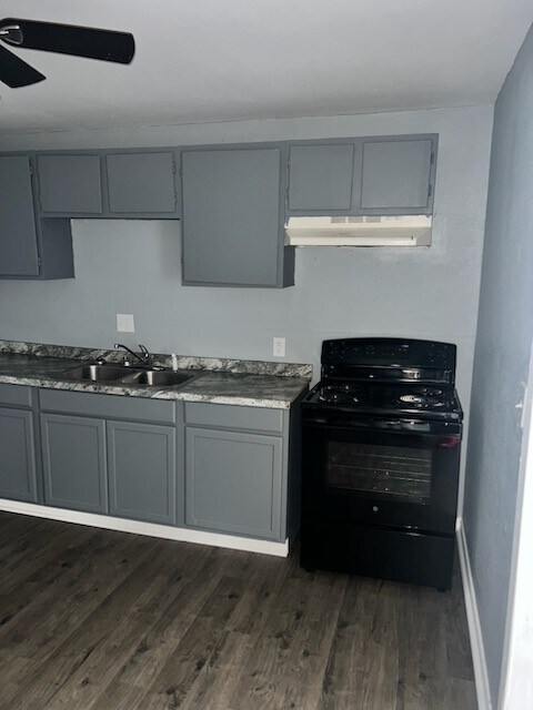 Foto del edificio - 422 S 13th St