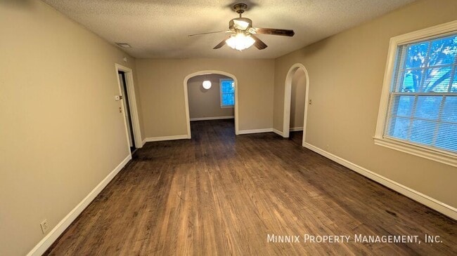 Foto del edificio - 2407 22nd St