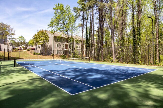 Building Photo - Residences at Vinings Mountain