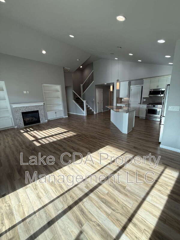 Foto principal - 2892 W Rimbaud Ave