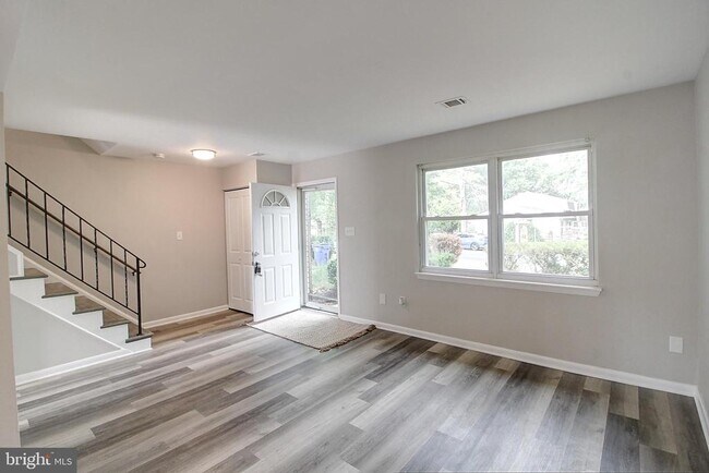 Building Photo - 8377 Discovery Blvd