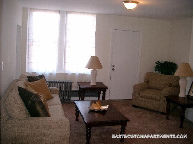 Foto del edificio - 210 Maverick St