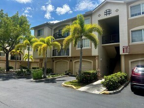 Building Photo - 1300 Crestwood Ct S