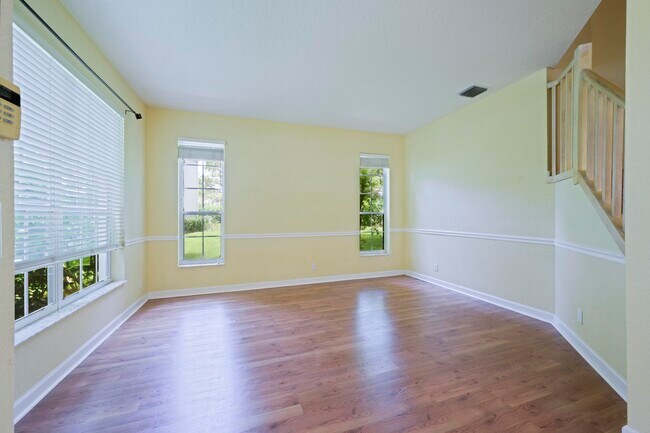 Building Photo - 248 Bluejay Ln