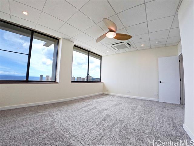 Foto del edificio - 2333 Kapiolani Blvd