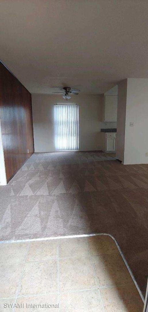 Foto del edificio - 2300 W El Segundo Blvd