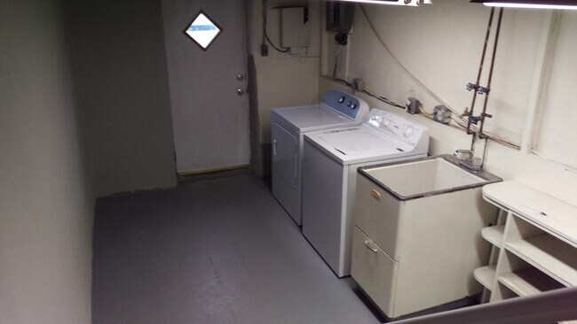 Laundry Area - 5125 Valley St