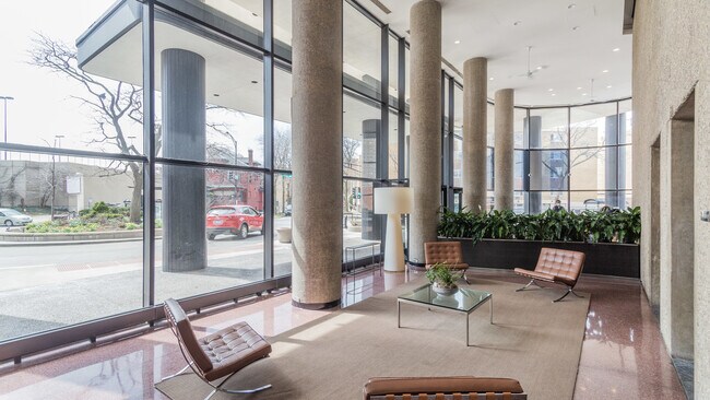 Foto del edificio - 5415 N Sheridan Rd