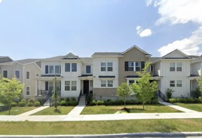 Building Photo - 4557 W Watchmen Wy