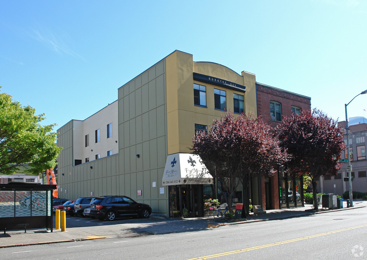 Primary Photo - Dorothy Day House