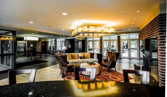 Foto del edificio - 4450 Buckeye Ln