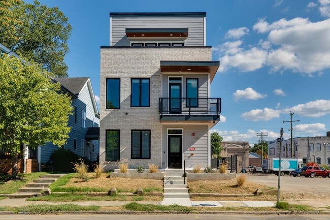 Foto principal - 1122 Bainbridge Street