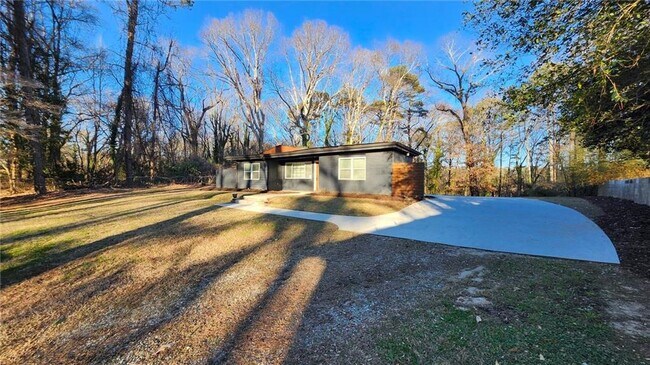 Foto del edificio - 1786 Stanton Rd SW