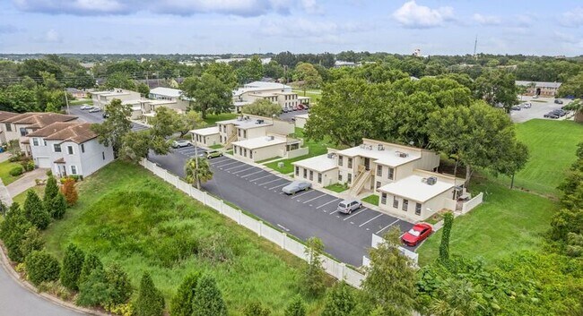 Foto del edificio - 401 W Florida Ave