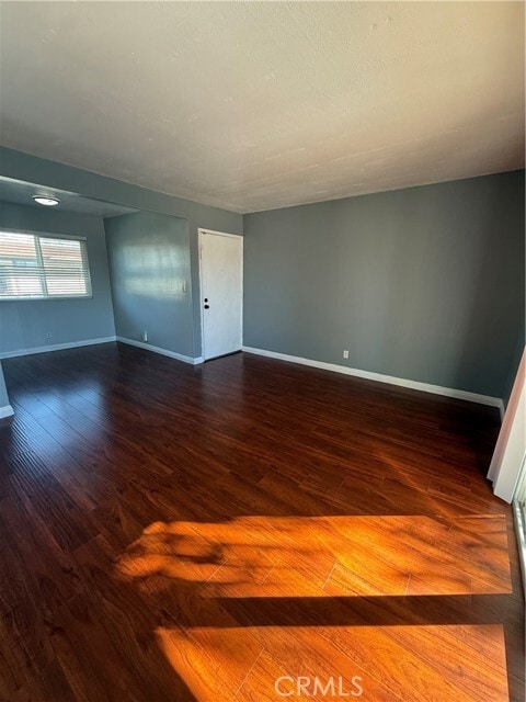 Foto del edificio - 12835 10th St