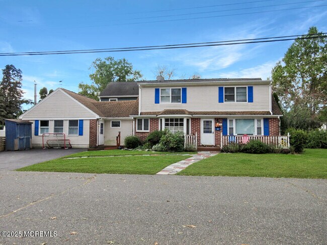 Foto del edificio - 15 Ridge Ave