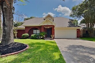 Building Photo - 4826 Pecan Grove Dr