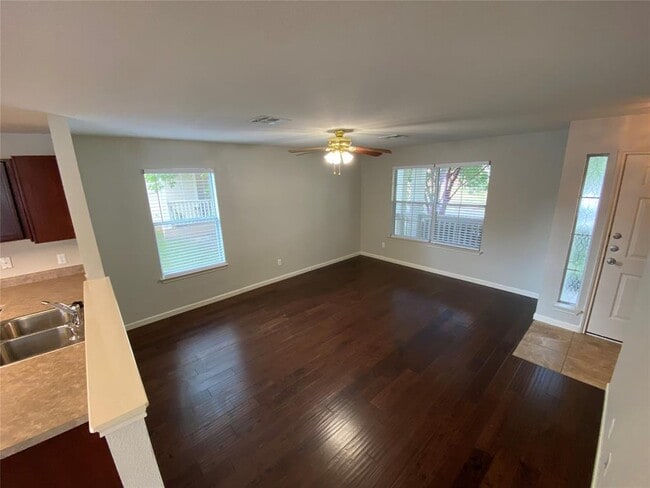 Building Photo - 1410 Colorado Bend Dr