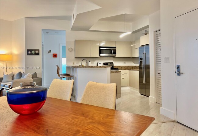 Foto del edificio - 2525 SW 3rd Ave