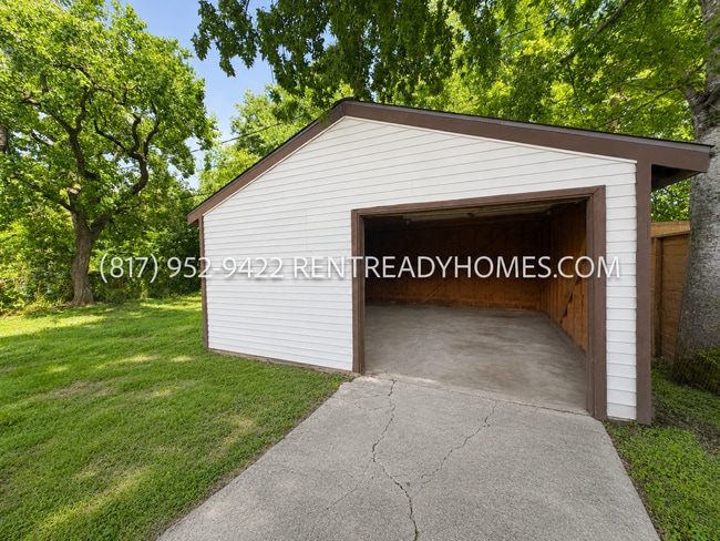 Building Photo - 6507 Myrtle St