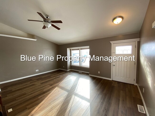 Building Photo - 3865 Cobalt Dr