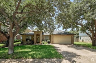 Building Photo - 16604 Denise Dr