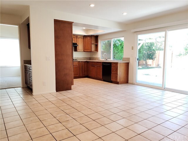 Foto principal - 10901 San Leon Ave
