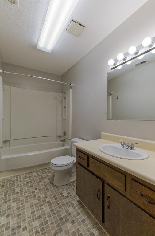 Building Photo - 1417 Stratton Pl Dr