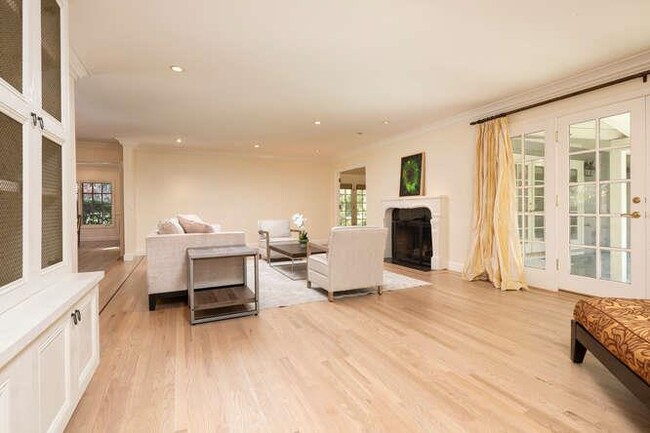 Building Photo - 1 Adam Way