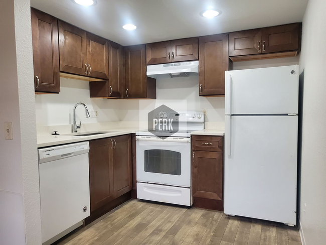 Foto del edificio - 420 23rd St SE