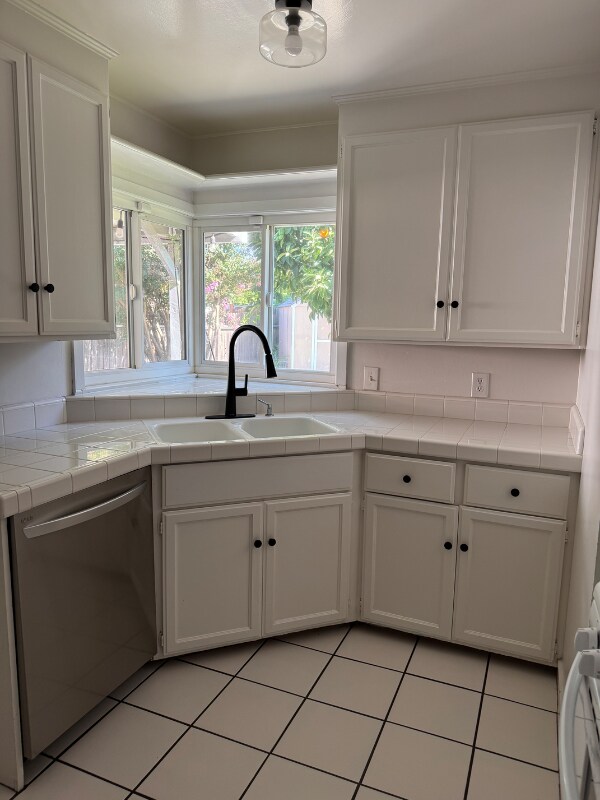 Foto del edificio - 1430 W Locust St