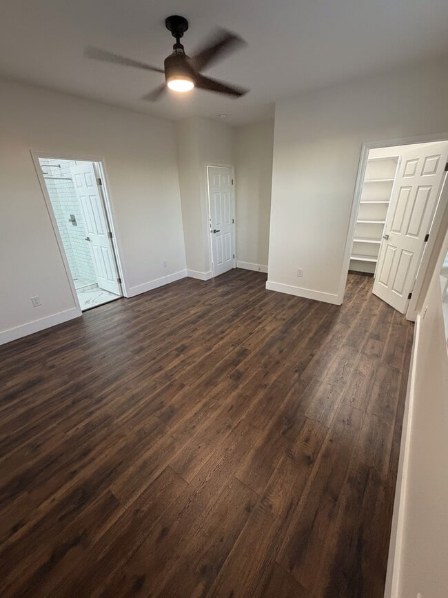 Building Photo - 1413 Woodbine Ave