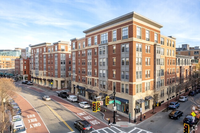 Rollins Square Condominium