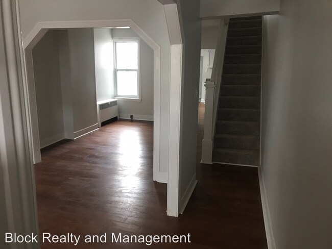 Foto del edificio - 3 br, 2 bath House - 1923 W 8th St