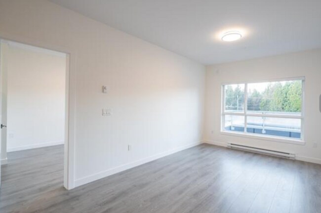 Building Photo - 14255-1103A 103A Ave