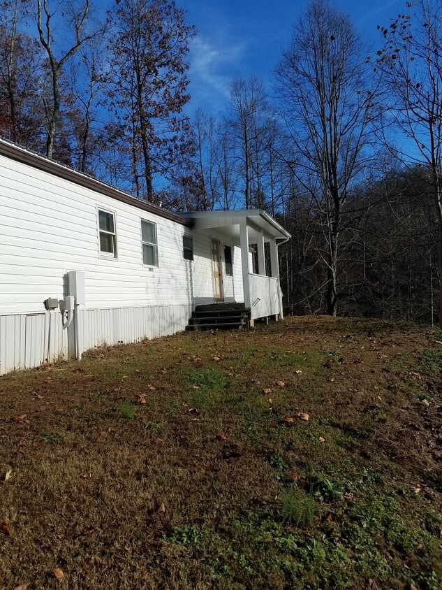 3875 Old Fort Sugar Hill Rd, Old Fort, NC 28762 House Rental in Old