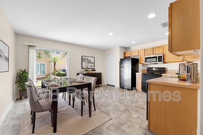 Foto del edificio - 6838 Lake Mist Ln