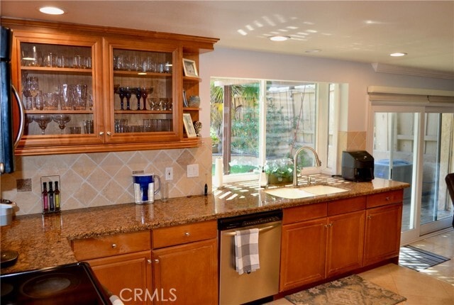 Building Photo - 25911 El Segundo St