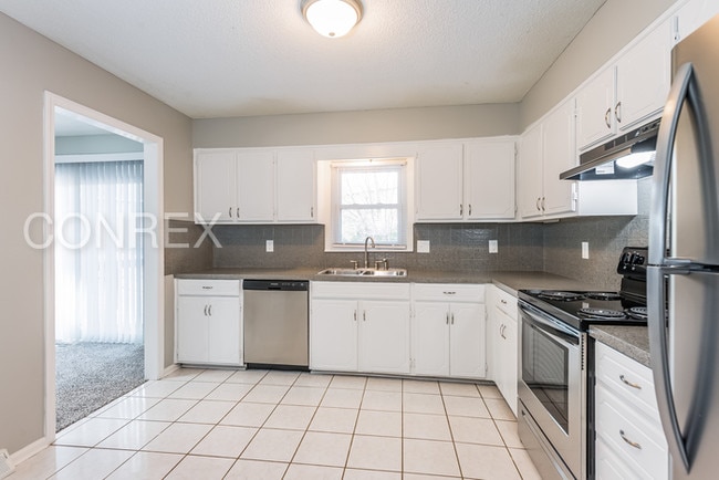Building Photo - 1512 Jackson Ct
