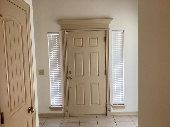 Foto del edificio - 3320 E Emmitsburg Pl