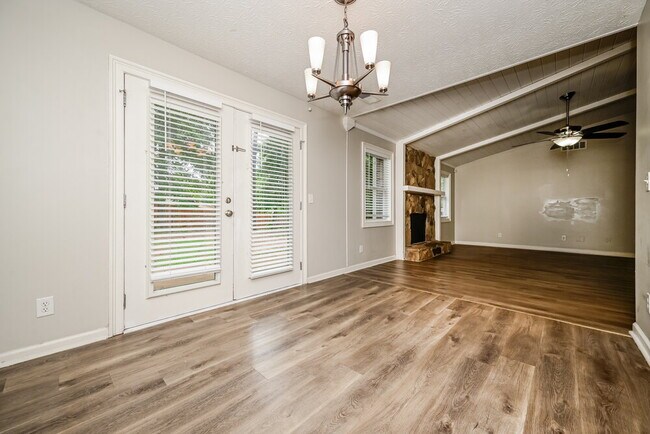 Foto del edificio - 2600 Trotters Walk Trail