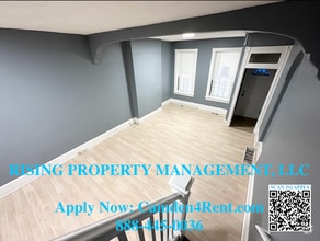 Building Photo - 708 Royden St