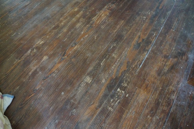 Flooring - 707 Mason St