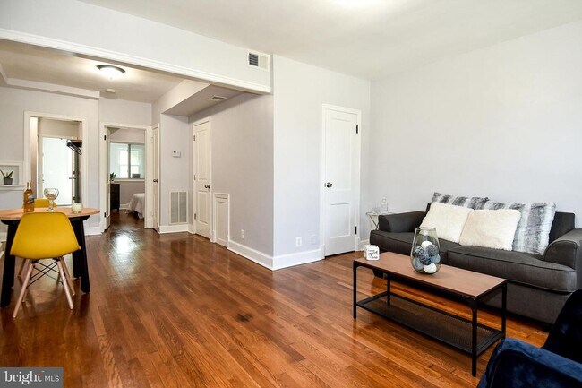 Foto del edificio - 3915 9th St NE