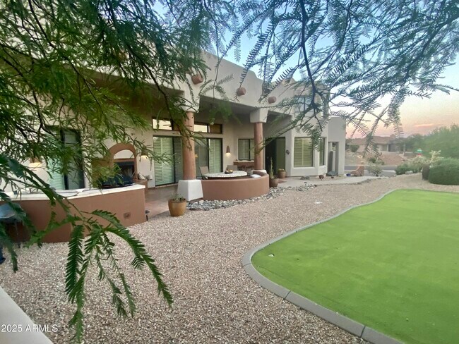 Building Photo - 15327 E Sierra Madre Dr