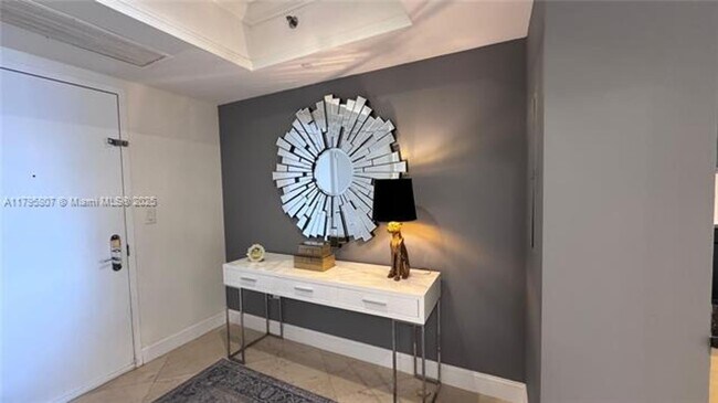 Foto del edificio - 1830 S Ocean Dr unit 2204 (A11795807)