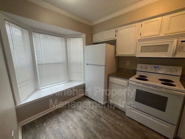 Foto del edificio - 202 Heritage Pkwy